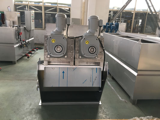 Шнековый обезвоживатель осадка 2.4-30 м3/ч SUS304